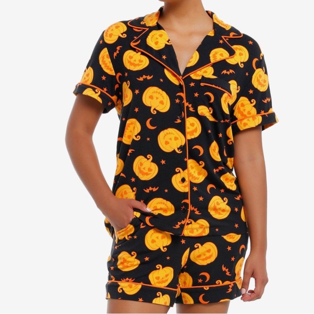Sweet Society Pumpkin Bats Lounge Set Hot Topic Halloween